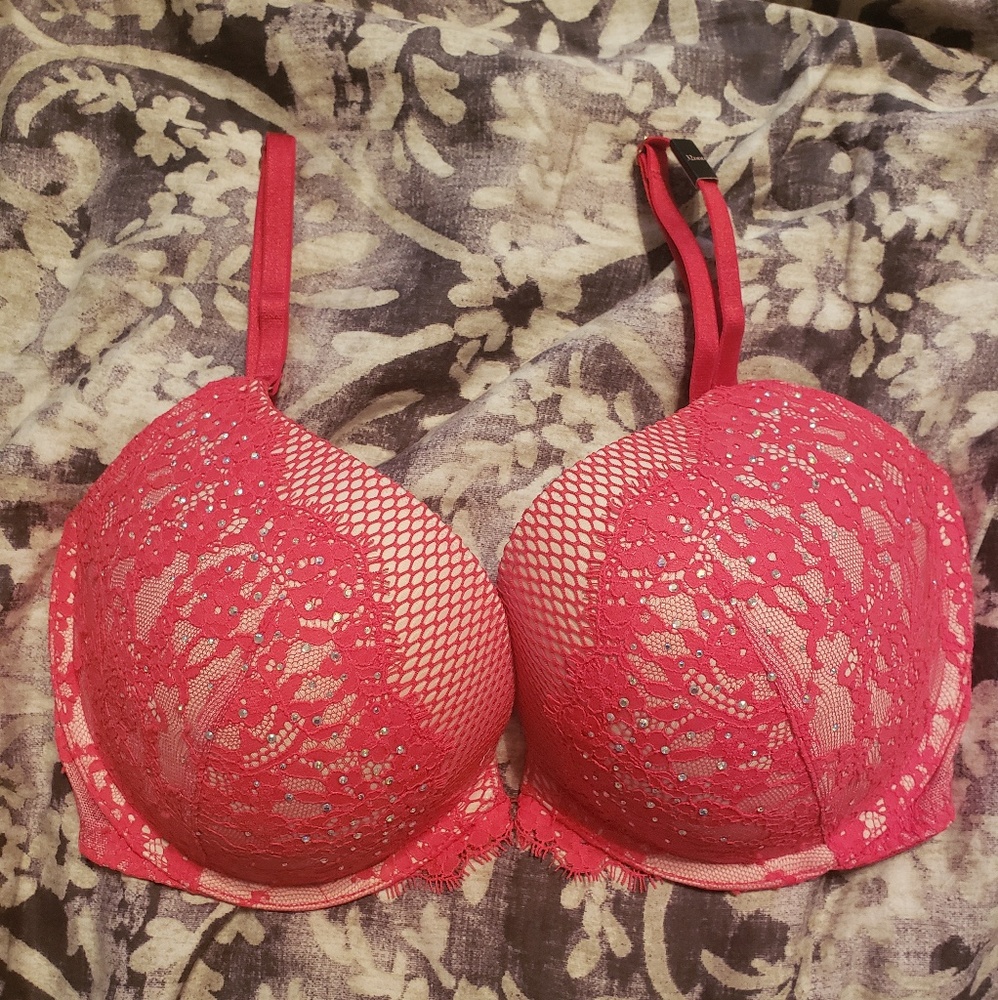 NWOT VS Bra